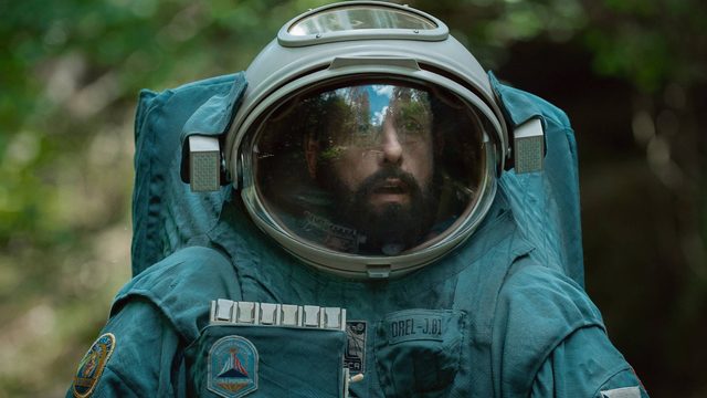 Космонавт (2024) / Spaceman