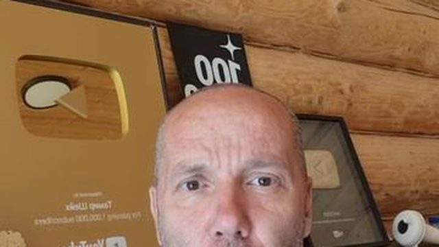 Зеленского ЛИКВИДИРУЮТ БЕСПИЛОТНИКОМ В ЦЕНТРЕ КИЕВА ? СТРАННЫЙ БРИТАНСКИЙ ПРОГНОЗ