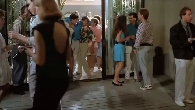 Уик-энд у Берни (1989) -720p- Lion_Lee 2021 поздний перевод (with my logo)