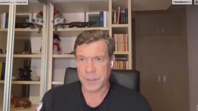 Как и зачем Зеленский тянет время?