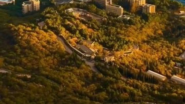 НАД ФОРОСОМ КРАСИВЫЕ КАДРЫ