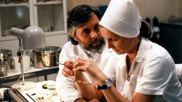 По городу ходит Микулаш (1992) / Mĕstem chodi Mikuláš