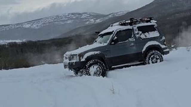 КРЫМ ЗИМНЯЯ СКАЗКА 31 ДЕКАБРЯ СУГРОБЫ ДО 1 МЕТРА