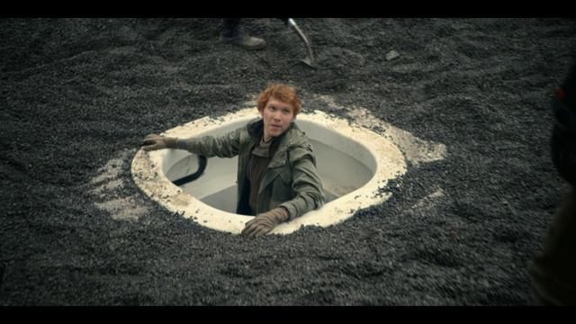 Затерянные в космосе 1 сезон 6 серия «Поминальная речь» (сериал, 2018)