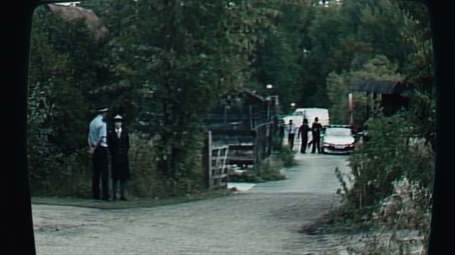 Убийство на ферме «Уайтхаус» 2 серия (сериал, 2020)