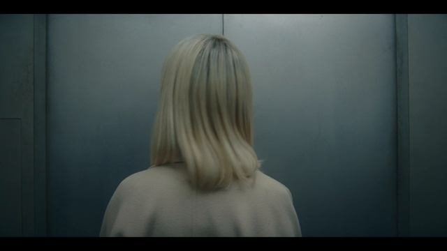 Ворона 1 серия «Она видит себя сверху» (сериал, 2025)
