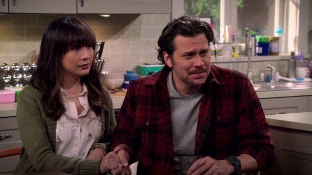 Весело счастливо 1 серия «Добро пожаловать, Мэтт» (сериал, 2019)