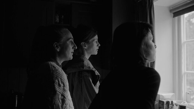 Сумерки (2025) / Три сестры / Demring / Dawning