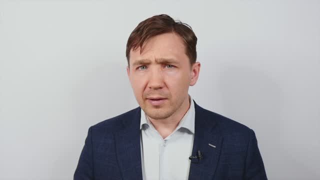 Почему Вам не звонят вербовщики СБУ и ГУР Зеленского???