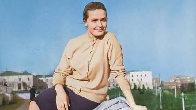 Редкие фотографии Людмилы Чурсиной