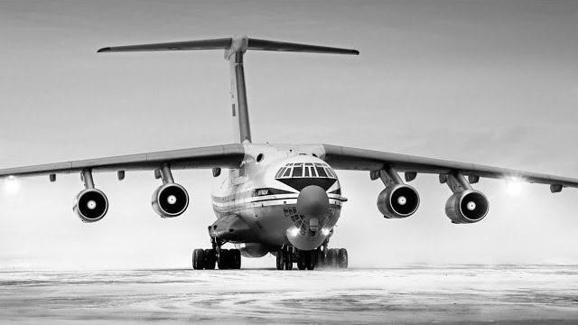 ИЛ-76...